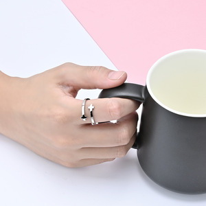 แหวนสแตนเลสแบบปรับได้สำหรับผู้หญิง ของขวัญเครื่องประดับนิ้วก้อย - Product Image 4