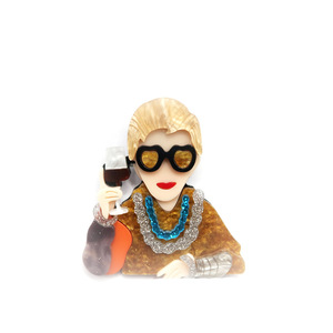 Verre à boire <span class=keywords><strong>Vieille</strong></span> <span class=keywords><strong>Dame</strong></span> Acrylique Broche Haute Qualité Épissage Personnalisé Mode Broche - Product Image 6