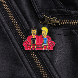 Broche de <span class=keywords><strong>Beavis</strong></span> and Butt-head, divertido dibujo animado de la comedia, insignia para mochila del programa musical de MTV, accesorios de ropa, regalo - Product Image 5