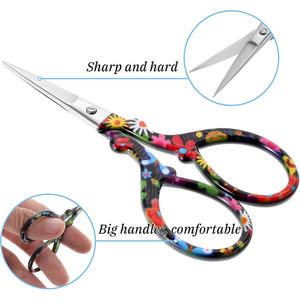 Tijeras <span class=keywords><strong>de</strong></span> costura <span class=keywords><strong>de</strong></span> moda portátiles <span class=keywords><strong>de</strong></span> 3,6 pulgadas, tijeras <span class=keywords><strong>de</strong></span> bordado para enhebrar artesanías para corte <span class=keywords><strong>de</strong></span> papel <span class=keywords><strong>de</strong></span> <span class=keywords><strong>punto</strong></span> <span class=keywords><strong>de</strong></span> <span class=keywords><strong>cruz</strong></span> - Product Image 3