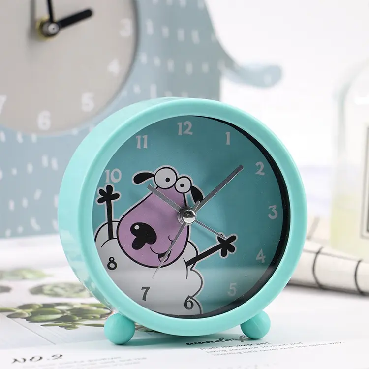 Jam Alarm Meja Dioperasikan Baterai Anak-anak, Dekorasi Kamar Tidur Mini Kartun Hewan Plastik