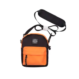 Mode INS Trendy Custom School Nylon 28 Bonbon farben Unisex Mini Phone Bag Umhängetasche für Männer Jungen Teenager