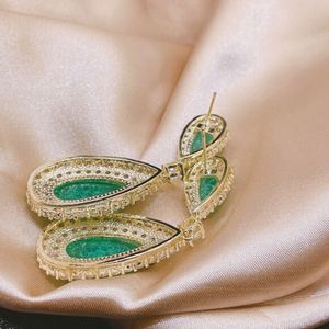 Hibide ต่างหูหยดน้ำสีเขียวอ่อนลูกบาศก์เซอร์โคเนียสำหรับผู้หญิงงานแต่งงานเจ้าสาวเครื่องประดับ E-1035 - Product Image 3