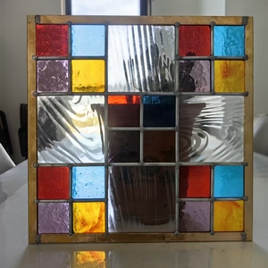 ไมกะ ผู้จัดจำหน่ายกระจกสี แผงกระจกสี หน้าต่างและประตูกระจก ผลิตกระจกสีจากประเทศจีน - Product Image 2