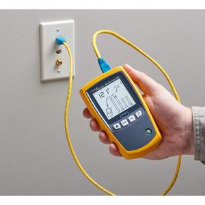 Analyseur de câbles Ethernet Fluke Networks MicroScanner PoE pour câbles RJ-45 Catégorie 5-6A avec écran LCD - Product Image 5
