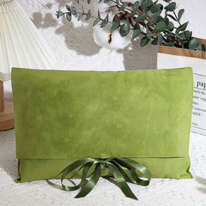 Custom Logo Printed Velvet Envelope Bag With Tie Luxury Cosmetic Jewelry Gift Envelope Velvet Pouch - Product Image 5