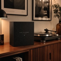 Boîte cadeau pour disque vinyle rigide magnétique noir mat, boîte d'emballage d'album LP personnalisée avec gaufrage en feuille d'or et texture rainurée