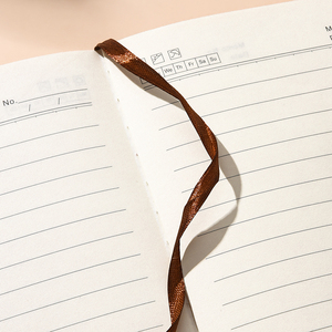 Cuaderno de cuero PU de alta calidad personalizado, cuaderno de viajero personalizado con empalme de rejilla con logotipo A5, cuaderno de diario personalizado - Product Image 5