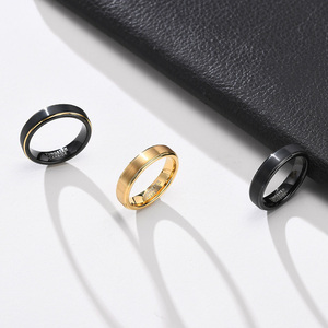 Anillo de Tungsteno Delgado de 5 mm con Acabado Mate Cepillado en Oro y Negro para Hombre y Mujer, Joyería Fina - Product Image 2