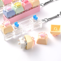 High Quality Wholesale Cute Backpack Accessories Keycap Key Chain Fidget Clicker Keychain Decompression Toy Cat's Claws Keypad