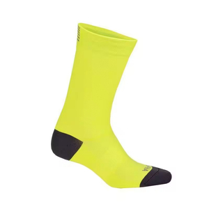 Chaussettes de cyclisme en maille à séchage rapide – Durables, mi-mollet, respirantes pour la course, l'entraînement et les sports de plein air - Product Image 6