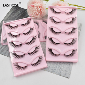 Petit Coin <span class=keywords><strong>Foxy</strong></span> Winged Cat Eye Lashes 3D Strip Lashes Vendeur de Soie Faux Cils Naturels Cat Eye Lash Vegan Faux Mink Eyelash - Product Image 5
