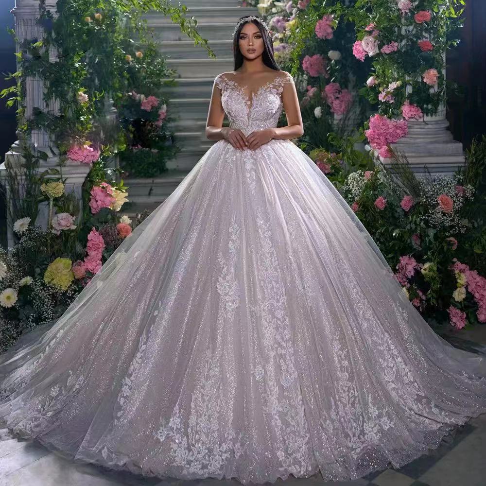 Retro Wedding Gown - Vintage Style Elegant Design