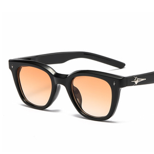 Gm แว่นกันแดดทรงสี่เหลี่ยมสำหรับผู้หญิง กรอบสีดำ เลนส์ Ac ป้องกันรังสียูวี 400 ประเภท 3 แว่นกันแดดแฟชั่นสไตล์สตรีท - Product Image 2