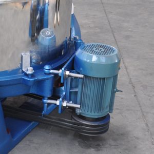 Déshydrateur Senkoshi SS752-500 en acier inoxydable semi-automatique pour le séchage des plumes de canard, de poulet, des aliments, des légumes et du riz - Product Image 3