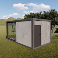 Maison conteneur modulaire préfabriquée moderne à un étage, cabine pod avec fenêtre en verre, bardage en bois, finition en stuc, résistante au feu