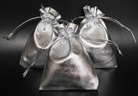 Sacs pour cadeaux de noël en forme de cœur sankra, emballage cosmétiques pour bonbons, bijoux, en tissu feuille d'argent, sacs en organza pour cadeaux métalliques