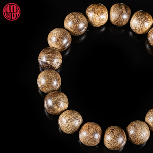 Pulsera de Madera de Agar de Malasia con Cuentas Redondas de 12 mm, con Rico Contenido de Aceite Natural y Aroma Profundo a Oud - Product Image 2