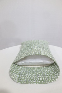 Hand Block Printed <b>Bag</b> With Decorative Handcrafted Patterns Offering Reliable Structure For Regular Travel And <b>Storage</b> Needs - Product Image 4