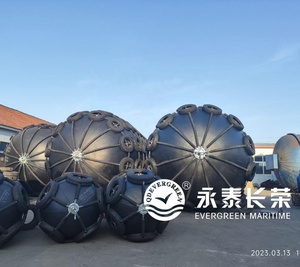 Defensas Neumáticas Flotantes de Alto Rendimiento Yokohama para Operaciones de <span class=keywords><strong>Barco</strong></span> a <span class=keywords><strong>Barco</strong></span> - Product Image 2