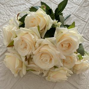 <span class=keywords><strong>Ramo</strong></span> de flores artificiales de <span class=keywords><strong>rosas</strong></span> de seda de diseño novedoso, <span class=keywords><strong>ramo</strong></span> de peonía rosa de seda de <span class=keywords><strong>12</strong></span> cabezas para decoración del hogar de boda - Product Image 2