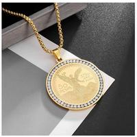 Pendentif pièce d'or de déesse de la liberté personnalisé à la mode bijoux en acier inoxydable avec Zircon plaqué or pour les couples