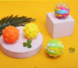 Juguete Antiestrés 3D con Burbujas para Apretar, Juguete Sensorial para Adultos, Pelota de Burbujas - Product Image 5