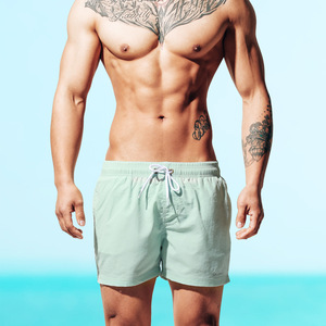 กางเกงขาสั้นกีฬาวิ่งออกกำลังกายสำหรับผู้ชายแบบขายส่ง ผ้าทึบ กันน้ำ ระบายอากาศได้ดี เป็นมิตรกับสิ่งแวดล้อม แห้งเร็ว - Product Image 5