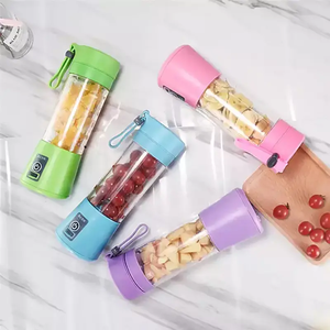电动迷你 USB 食品级塑料不锈钢刀片便携式榨汁机搅拌机家用厨房工具 - Product Image 4