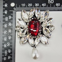 Applique en strass de verre en forme de fleur vintage, avec support en plastique, lavable, à coller, à dos plat, pour décoration de mariage, faite à la main