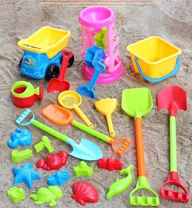 Desgin Mainan Pantai Jerami Plastik Kreatif Ramah Lingkungan Mainan Pantai untuk Anak-anak Set Peralatan Pasir Ember Pasir Mainan Set Sekop Ember
