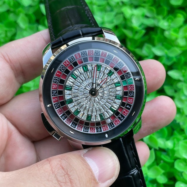 Watch Casino: Luxury & Gaming Timepieces