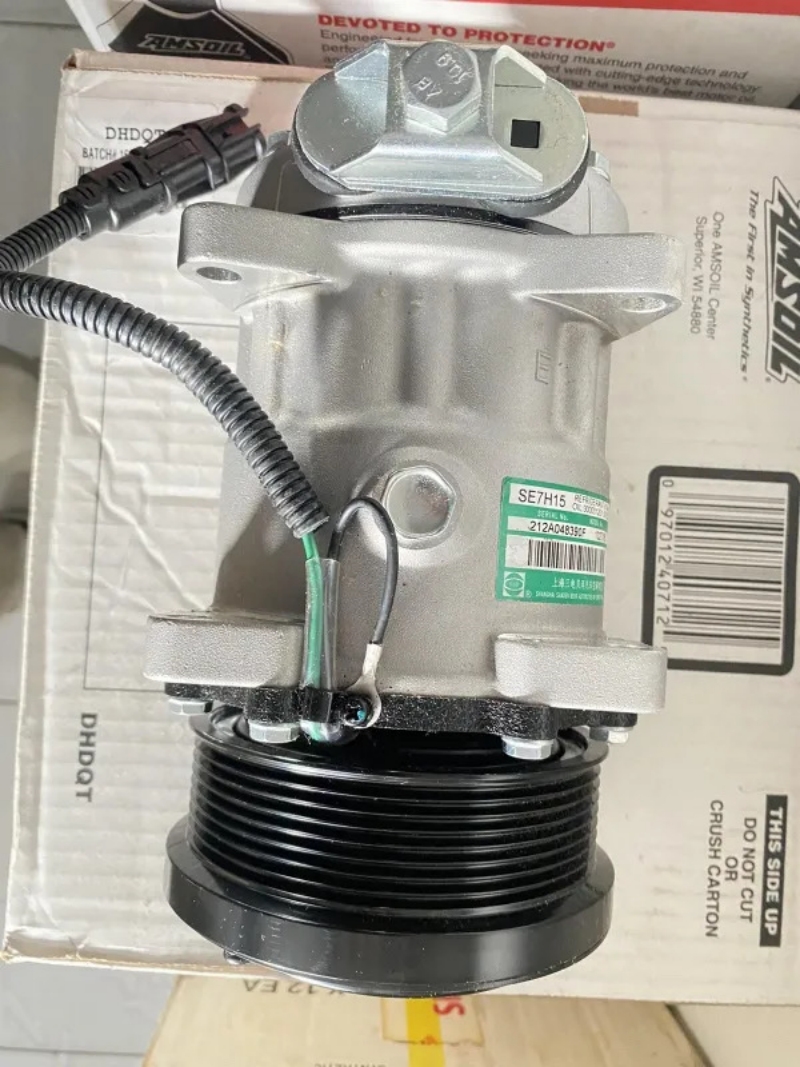 ここあ丸 Компрессор A/C 200V77970-7028 для SINOTRUK SE7H15, Новый, 24V
