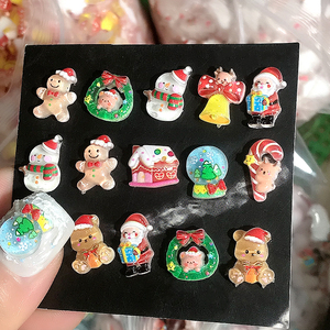 ขายส่งชาร์มตกแต่งเล็บลายการ์ตูน 3 มิติ น่ารัก ลายคริสต์มาส ตุ๊กตาหิมะ กวางเรนเดียร์ อุปกรณ์ตกแต่งเล็บพลาสติกสำหรับตกแต่งเล็บ - Product Image 4