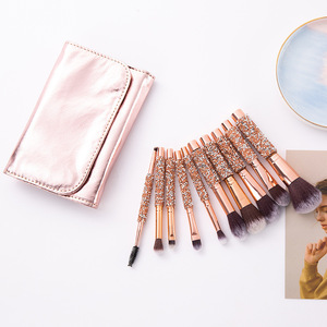 Ensemble de 10 pinceaux de maquillage en laine douce pour les yeux et le visage, outils de beauté pour le commerce international - Product Image 3