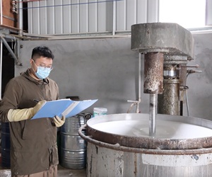 Sapion-Aislamiento térmico resistente a la intemperie, revestimiento impermeable a base de agua para techo de metal, techo de hormigón