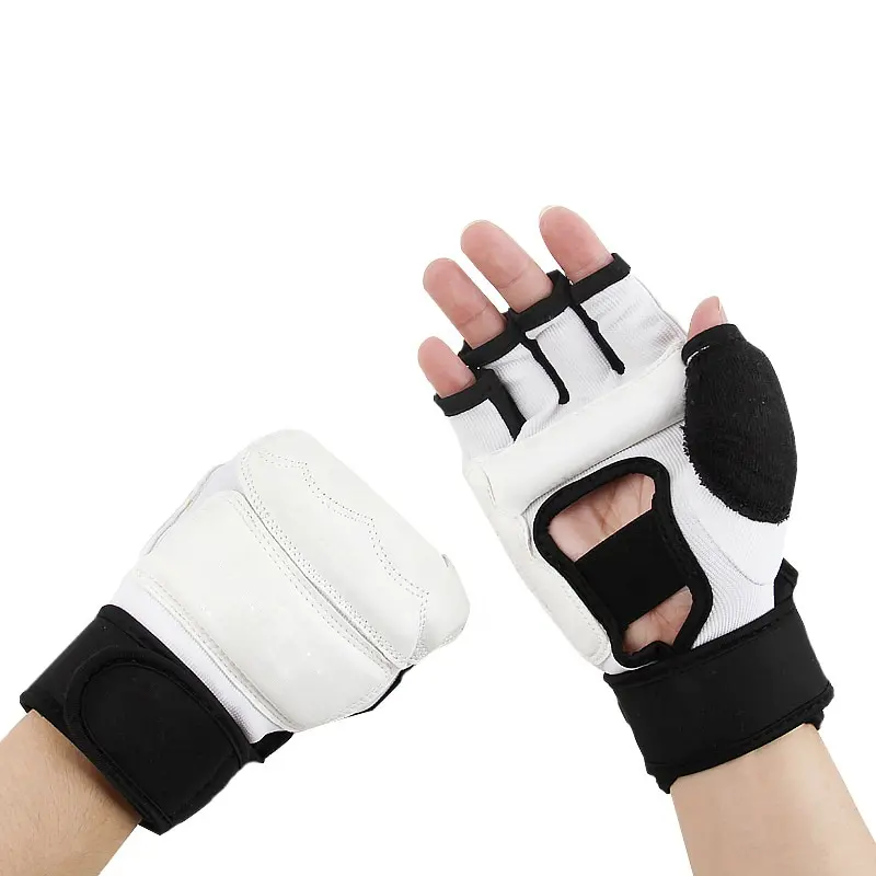 Sarung tangan MMA profesional sarung tangan latihan MMA hitam Matt 7oz Sparring bergulat tinju Muay Thai samsak tinju sarung tangan UFC
