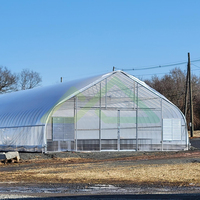 Kit de serre tunnel monopente pré-assemblé, solution facile à installer pour l'extension des cultures saisonnières et l'agriculture à petite échelle