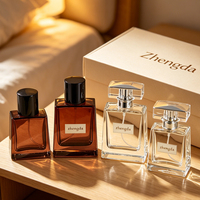 Flacon de parfum de luxe en verre blanc cristallin de 30 ml, 50 ml, 100 ml pour la présentation de marques haut de gamme avec logo, flacon de parfum en verre de luxe