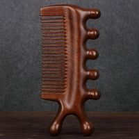 Peigne à dents fines en bois de santal naturel fait à la main antistatique multifonctionnel masseur de cuir chevelu en bois tête d'outil de Massage du cuir chevelu de cheveux