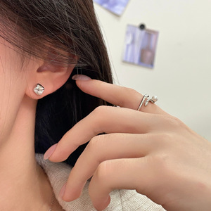 Boucles d'oreilles géométriques en argent sterling S925 avec incrustation de perles pour femmes, à porter au quotidien, plaquées platine, aiguilles en argent 925 - Product Image 3