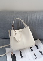 Nouveau sac à main pour femme en cuir véritable, tendance, minimaliste, sac seau, sac à bandoulière, grande capacité, multi-compartiments, sac bandoulière