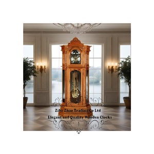 Horloge de grand-père élégante en bois massif, cerisier européen Schwarzwald, bords en chêne, mécanisme allemand Hermle - Product Image 5