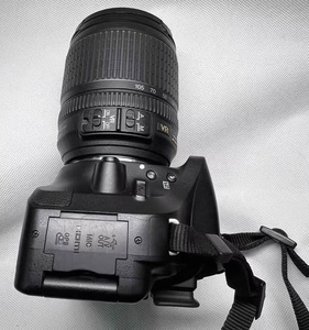 Appareil photo numérique d'occasion complet <span class=keywords><strong>D5200</strong></span> avec objectif zoom 18-105 mm, appareil photo complet d'origine - Product Image 4