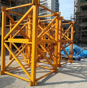 Grúa Torre de Segunda Mano de 10 Toneladas QTZP125-ZJT6018 con Motor de Conversión de Frecuencia Completa, Caja de Cambios y Rodamientos de Alta Eficiencia 125 - Product Image 3