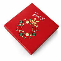 Boîte rigide rouge de Noël avec logo personnalisé pour l'emballage de barres de bain parfumées, boîte cadeau de luxe avec couvercle et base, avec séparateur en carton