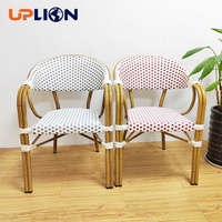 Uplion Chaises de patio de bistrot empilables de qualité moderne et durable Chaise de café en rotin pour le jardin et l'extérieur