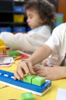 ICBlocks ensemble de blocs de codage intelligents pour bricolage préscolaire outil éducatif de construction électronique PE modèle de Construction boîte-cadeau emballée