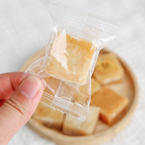 Chá de Crisântemo com Açúcar de Rocha e Cubos de Mel - 200g de Mistura de Chá em Lata para Bem-Estar Relaxante - Product Image 4