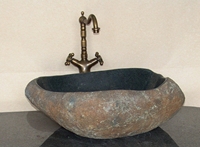 Évier en pierre naturelle haut de gamme, plateau en pierre massif, fait main, gris, poli à l'intérieur, naturel à l'extérieur, lavabo